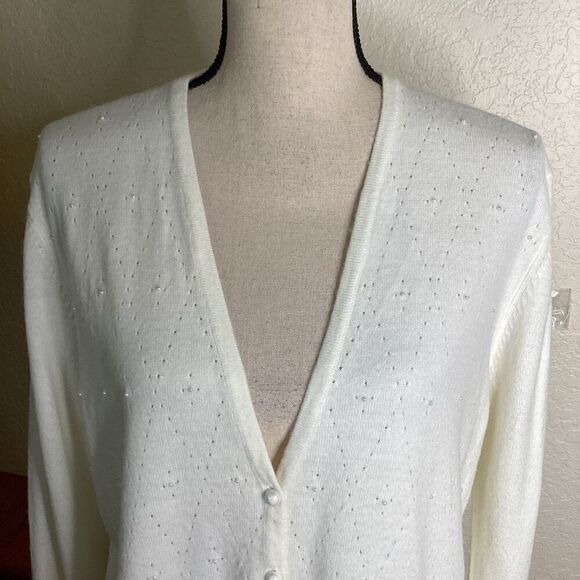 Koret Soft Ivory Grandmacore, Pearlcore Old Money, Vintage V Neck Cardigan Sz L - Picture 4 of 11